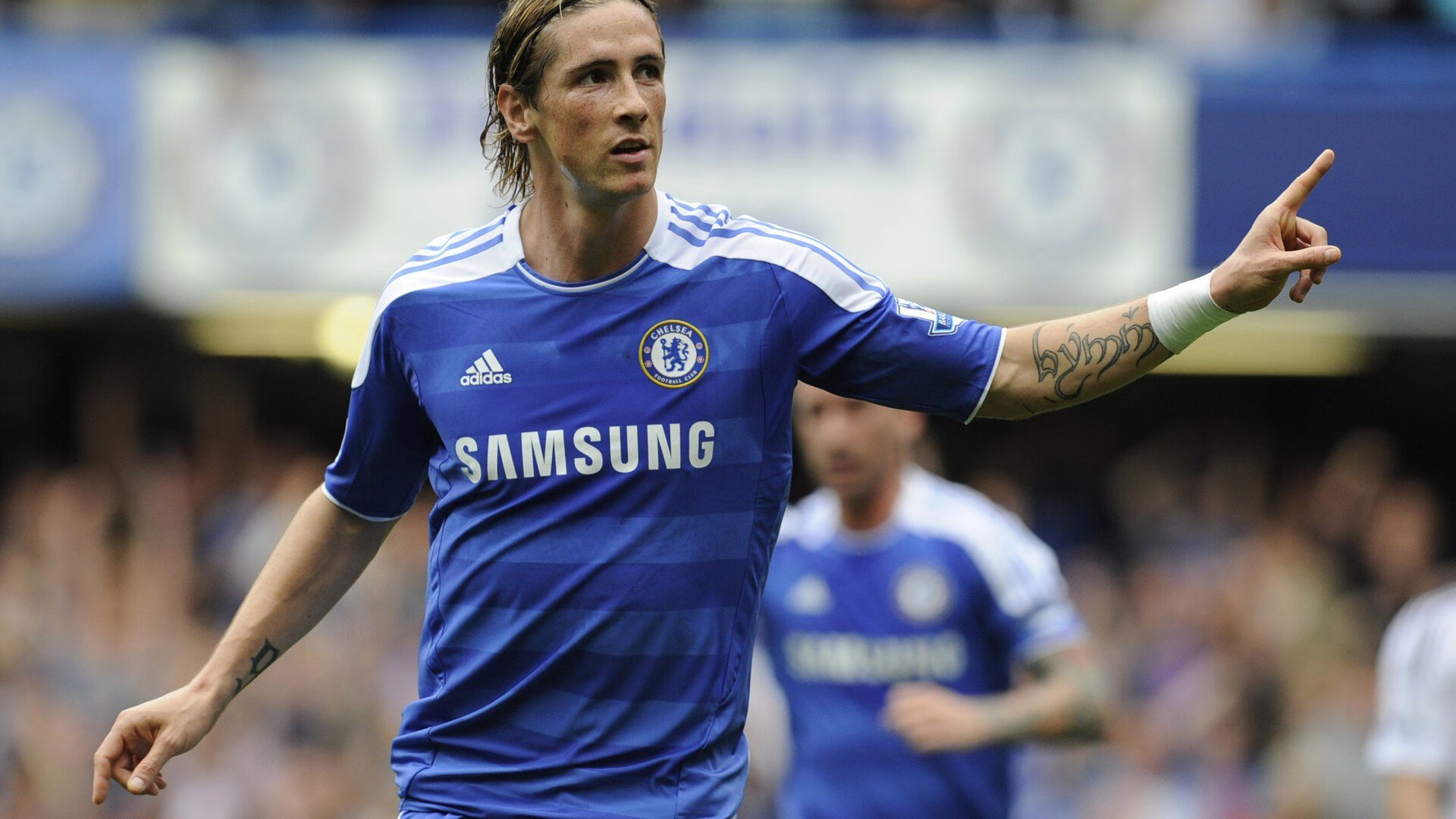 球队教练赛后战术分析，球队教练有多重要